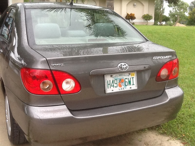 2007 Toyota Corolla for sale by owner in CAPE CORAL