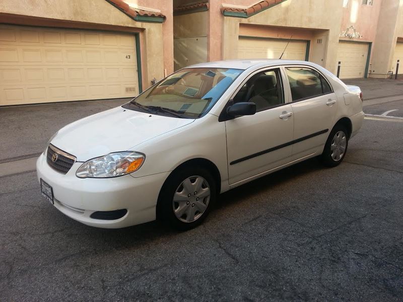 2007 Toyota Corolla for sale by owner in Sylmar