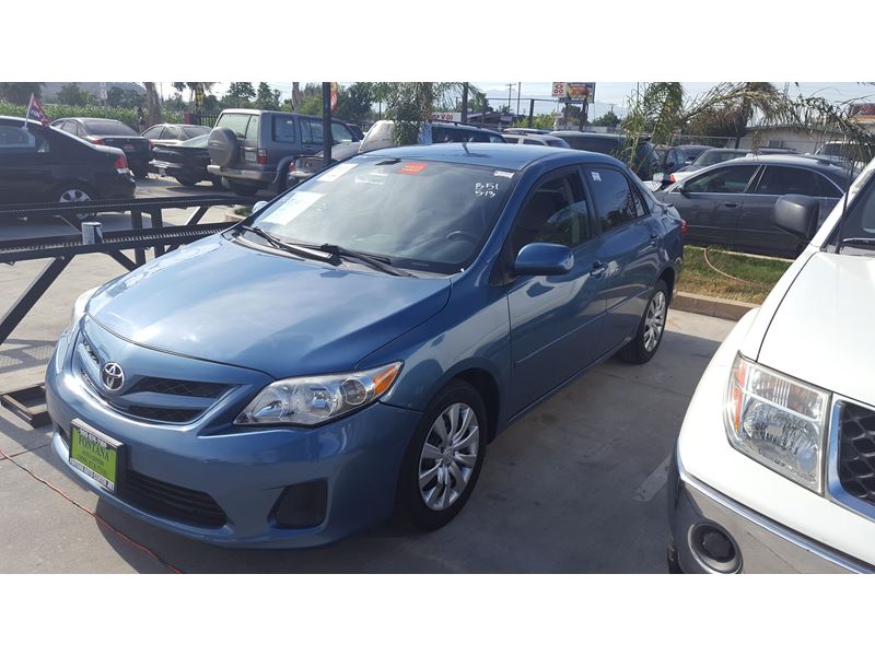 2012 Toyota Corolla for sale by owner in Bloomington