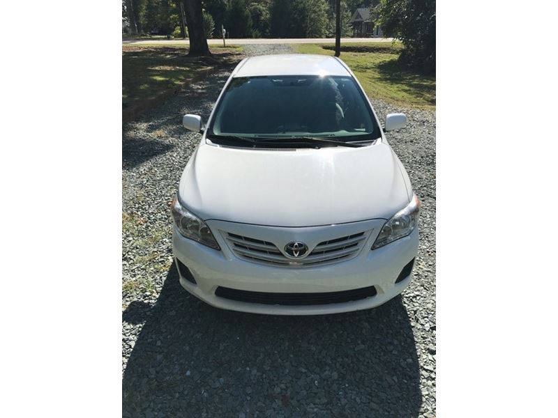 2013 Toyota Corolla for sale by owner in Chapel Hill