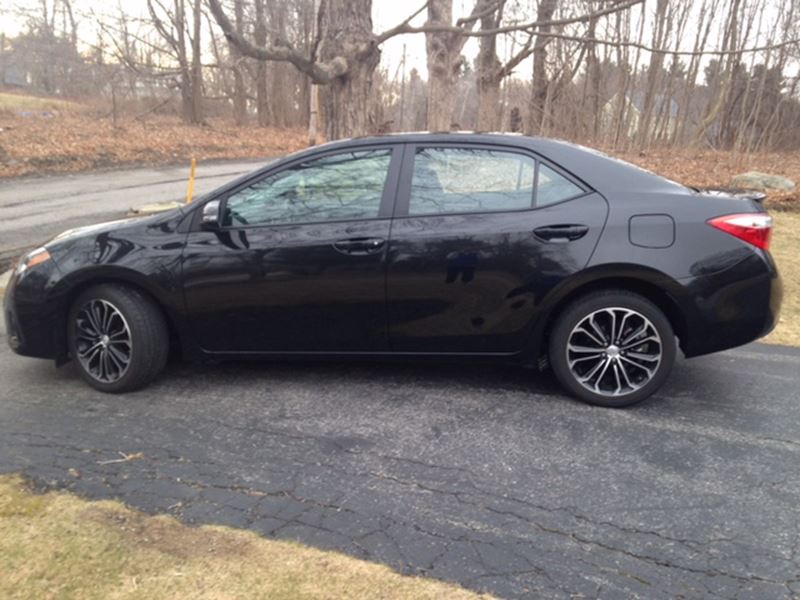 2014 Toyota Corolla S for sale by owner in Sutton