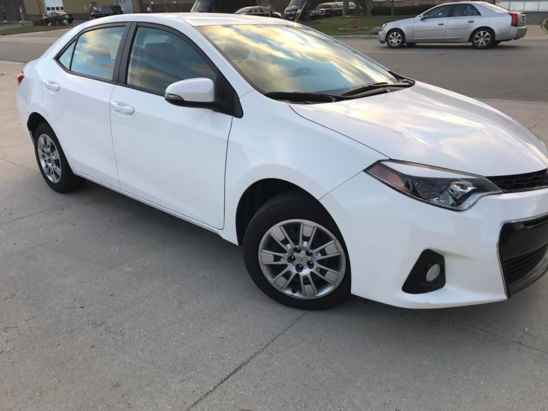 2014 Toyota Corolla for sale by owner in Schaumburg