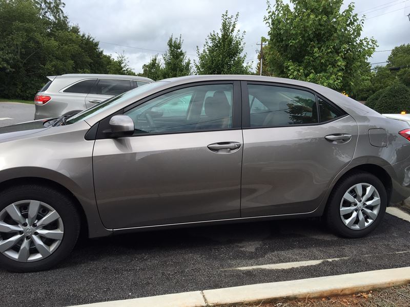 2015 Toyota Corolla for sale by owner in Athens