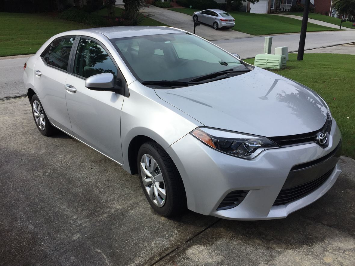 2015 Toyota Corolla for sale by owner in Lawrenceville