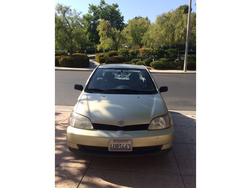2001 Toyota Echo for sale by owner in Thousand Oaks
