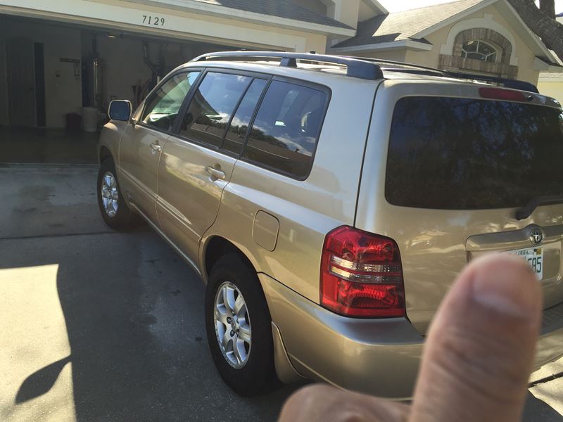 2001 Toyota Highlander for sale by owner in RIVERVIEW