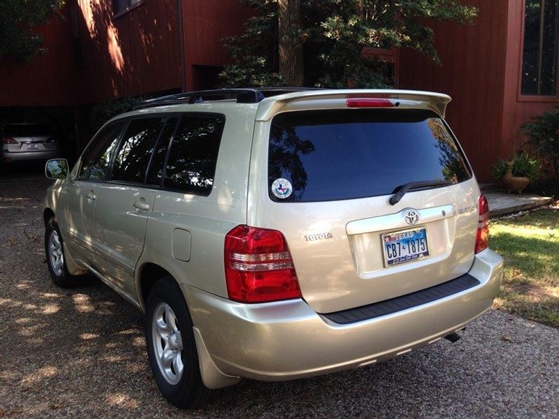 2003 Toyota Highlander for sale by owner in HOUSTON