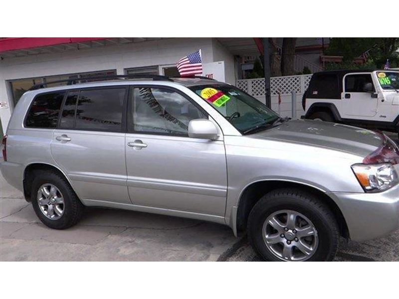2005 Toyota Highlander for sale by owner in PROVO