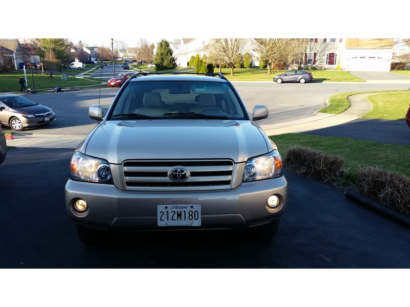 2005 Toyota Highlander for sale by owner in Washington