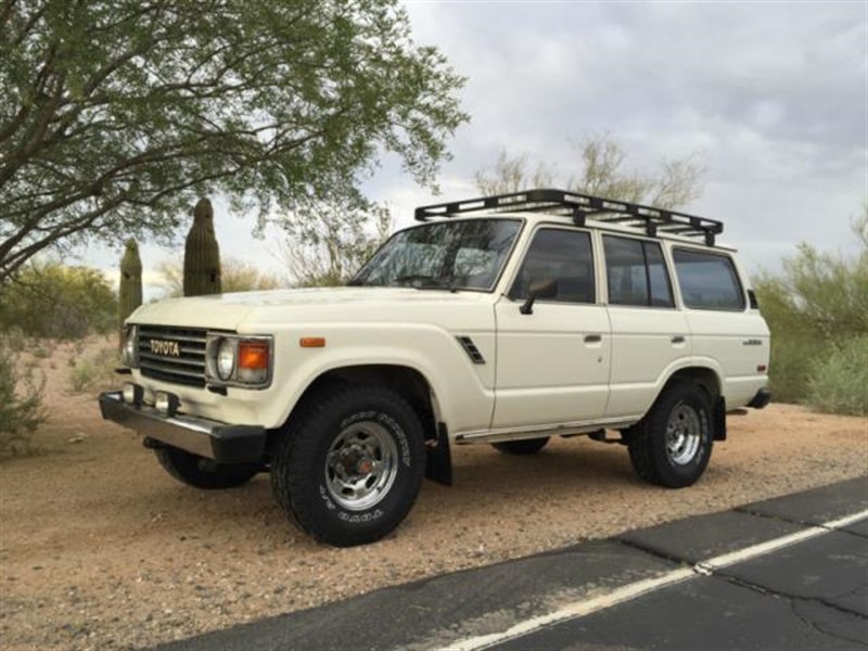 1984 Toyota Land Cruiser for sale by owner in PALO VERDE