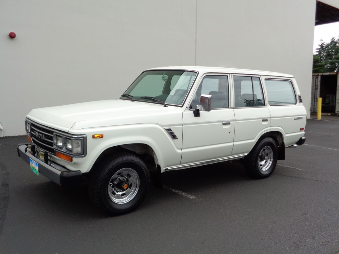1988 Toyota Land Cruiser FJ62 for sale by owner in Portland
