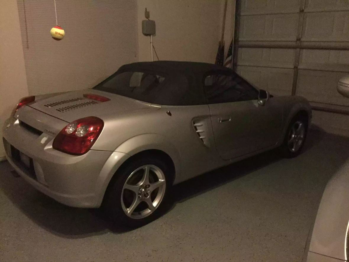 2003 Toyota MR2 Spyder for sale by owner in Crowley