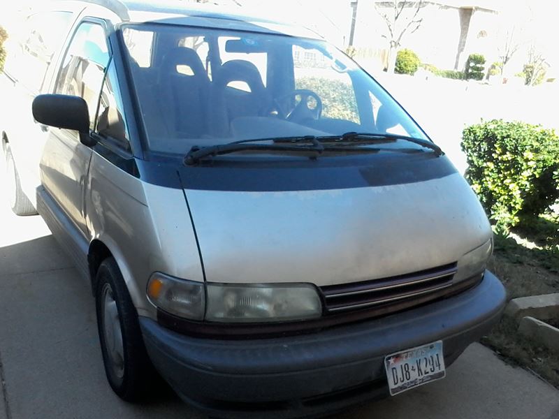 1992 Toyota Previa for sale by owner in IRVING