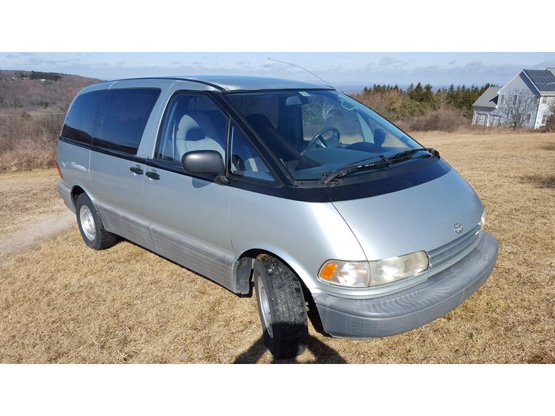 1992 Toyota Previa for sale by owner in Schenectady