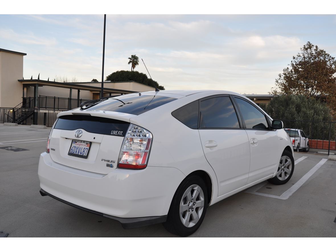 2008 Toyota Prius for sale by owner in LOS ANGELES