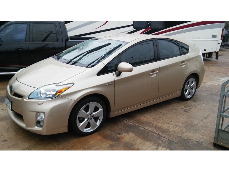 2010 Toyota Prius for sale by owner in HOUSTON
