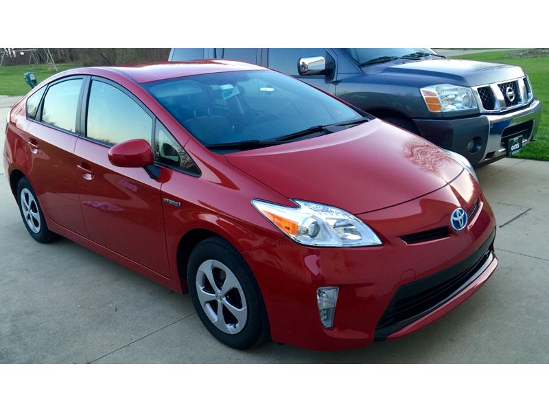 2013 Toyota Prius for sale by owner in Plymouth