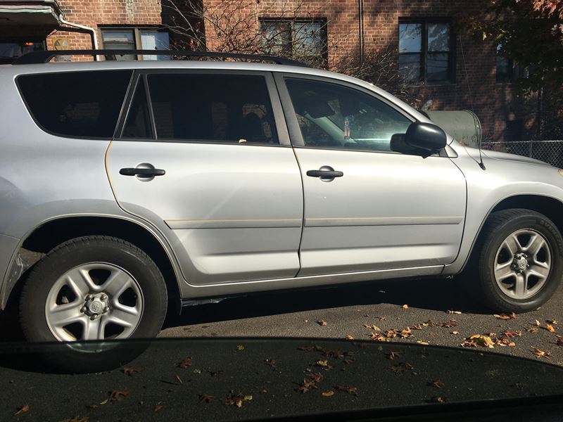 2007 Toyota Rav4 for sale by owner in Fort Lee