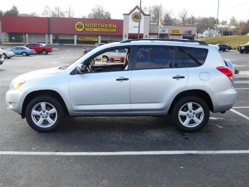 2008 Toyota RAV4 for sale by owner in KNOXVILLE