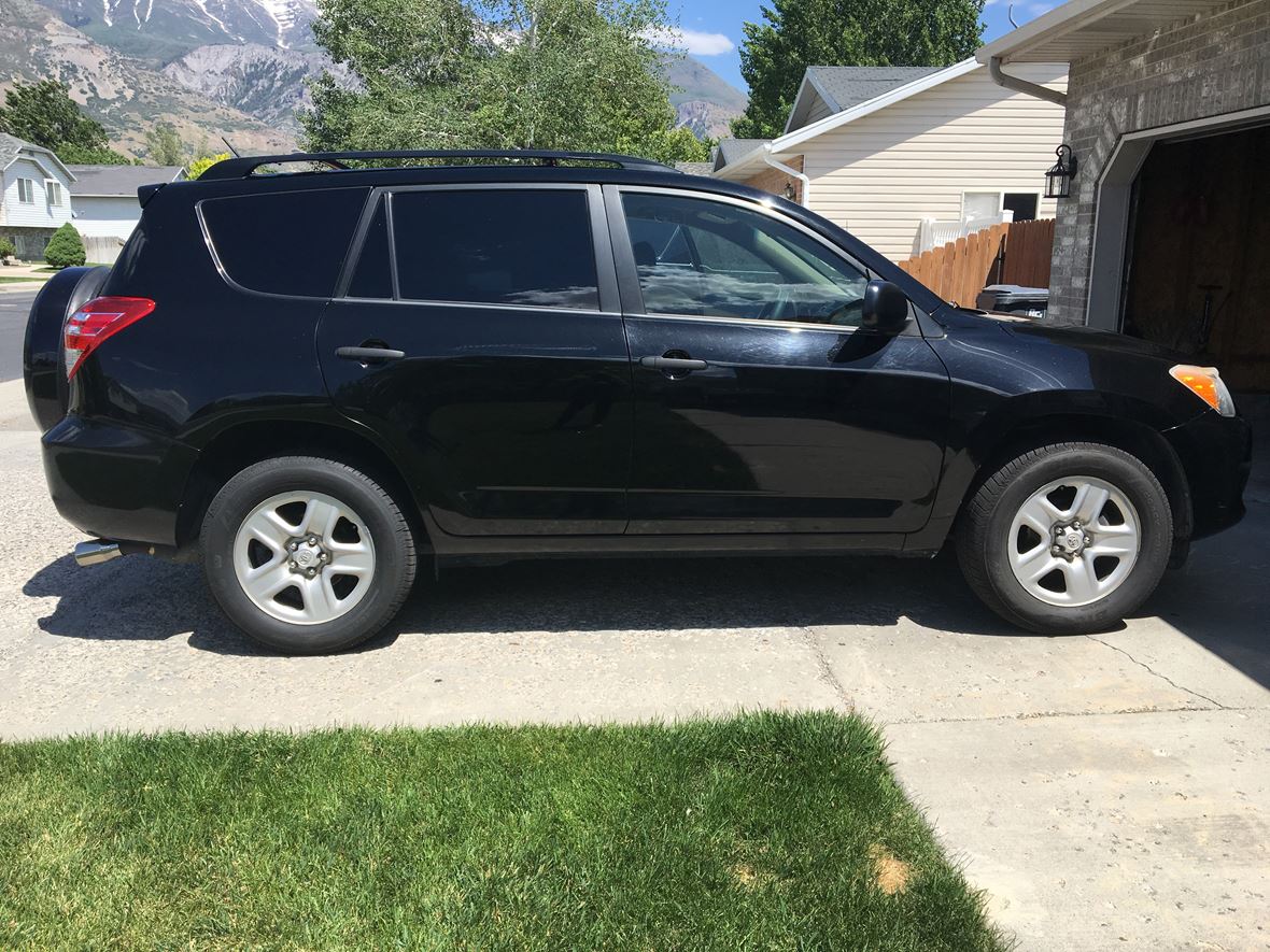 2009 Toyota Rav4 for sale by owner in Pleasant Grove