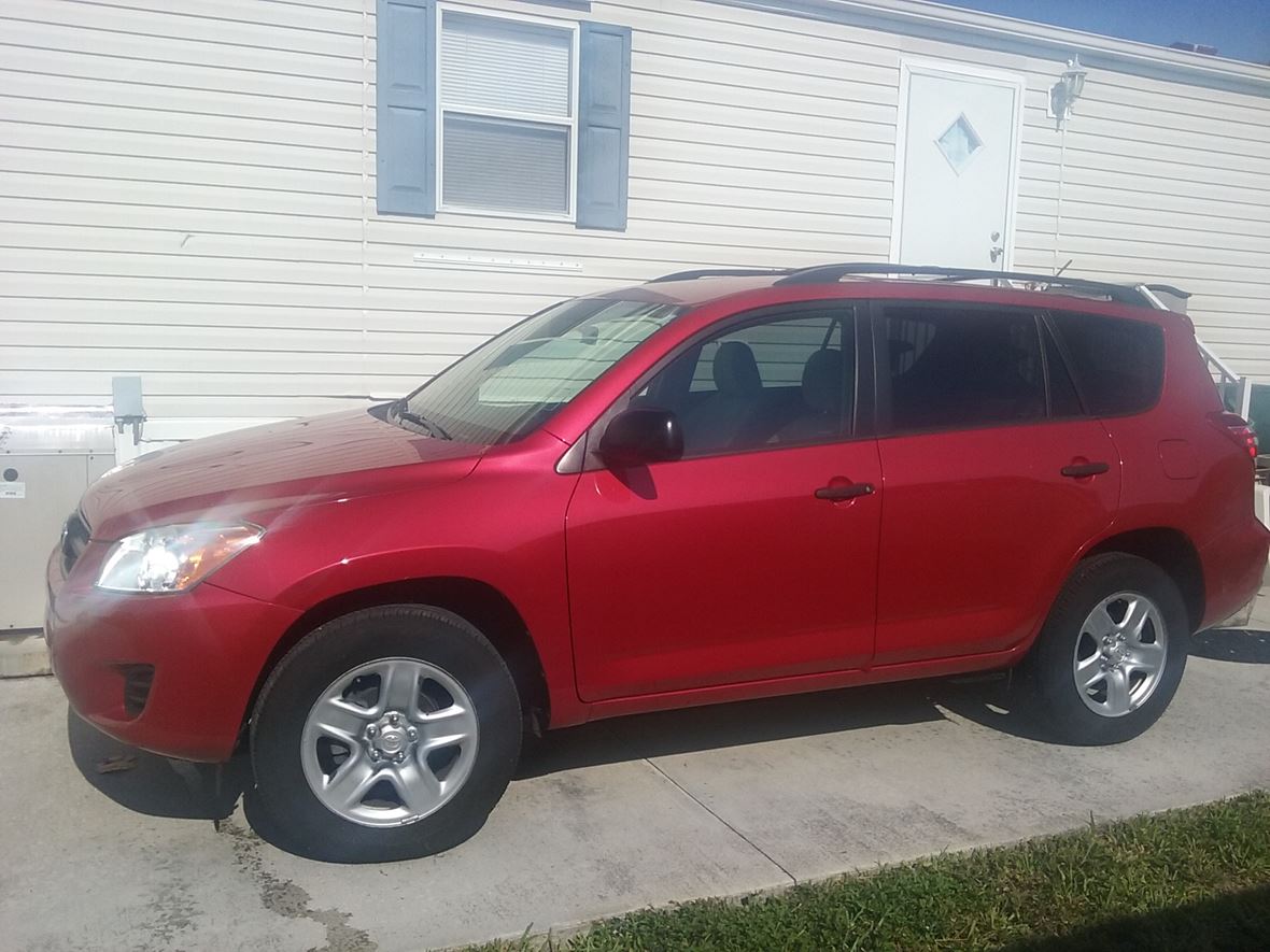 2010 Toyota Rav4 for sale by owner in Pompano Beach