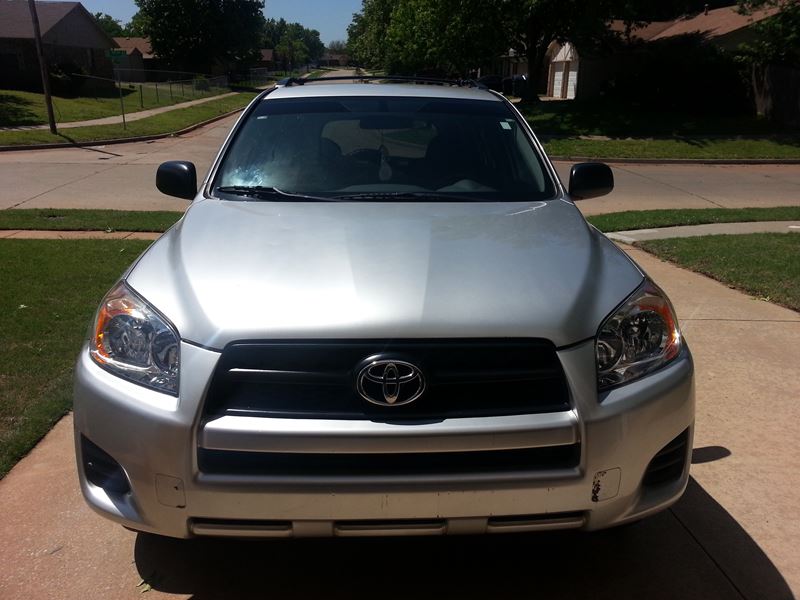 2011 Toyota Rav4 for sale by owner in OKLAHOMA CITY