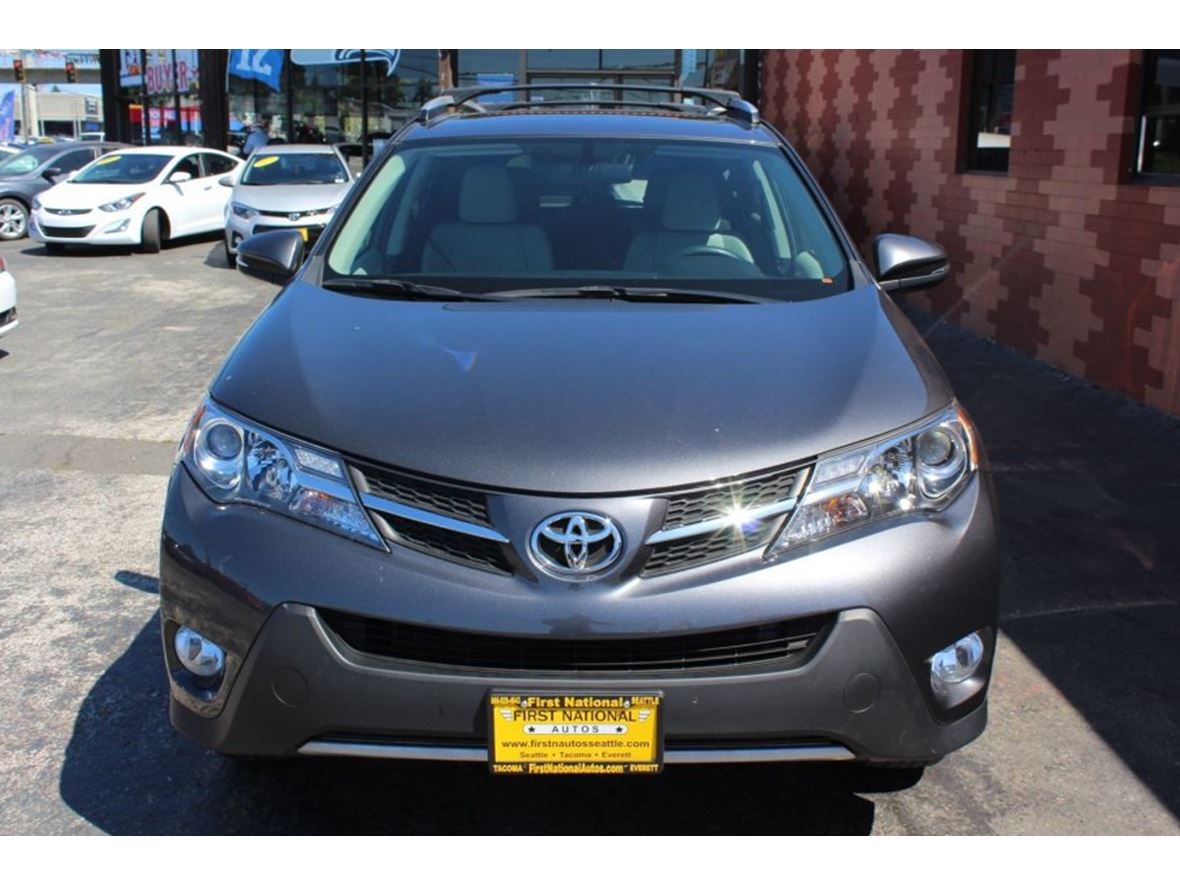 2013 Toyota Rav4 for sale by owner in Seattle