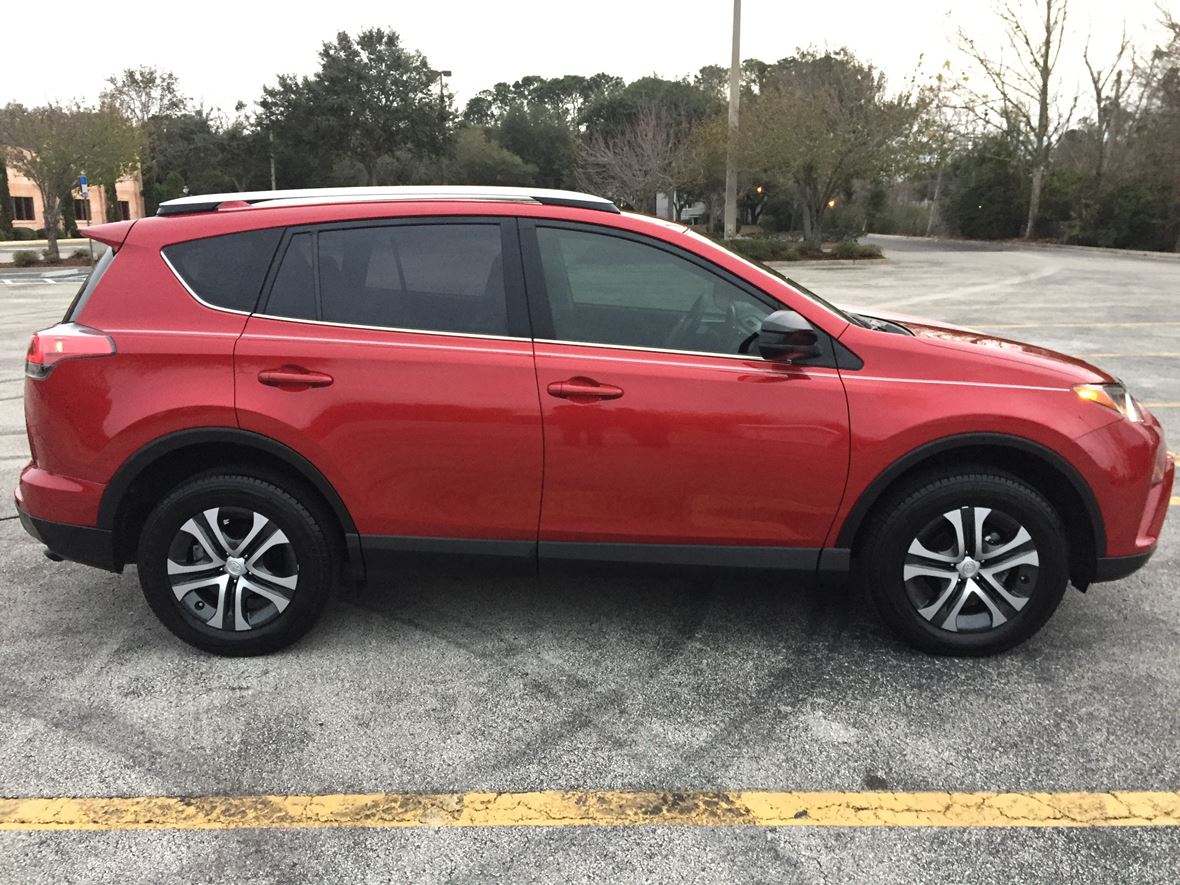 2016 Toyota Rav4 LE for sale by owner in Orange Park