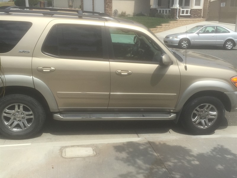 2003 Toyota Sequoia for sale by owner in SANTA CLARITA