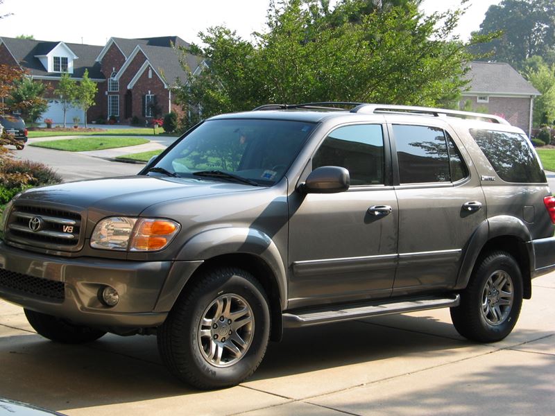 2003 Toyota Sequoia for sale by owner in GRANADA HILLS