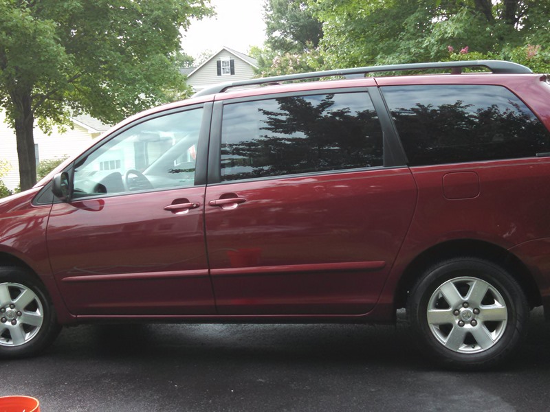 2006 Toyota Sienna LE for sale by owner in HERNDON