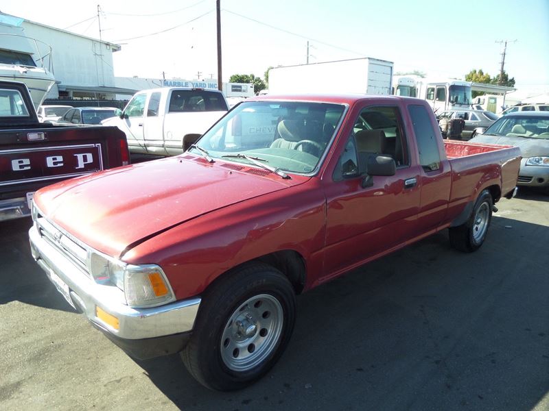 1993 Toyota Tacoma for sale by owner in LOS ANGELES