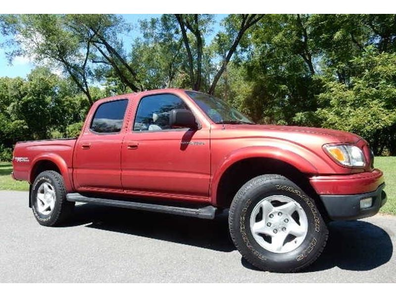 2002 Toyota Tacoma for sale by owner in LOS ANGELES