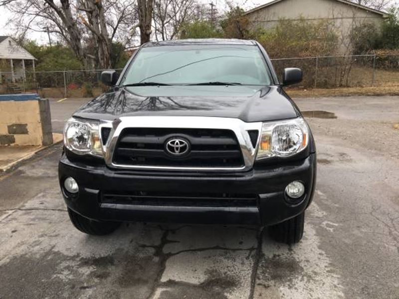 2005 Toyota Tacoma for sale by owner in Lebanon