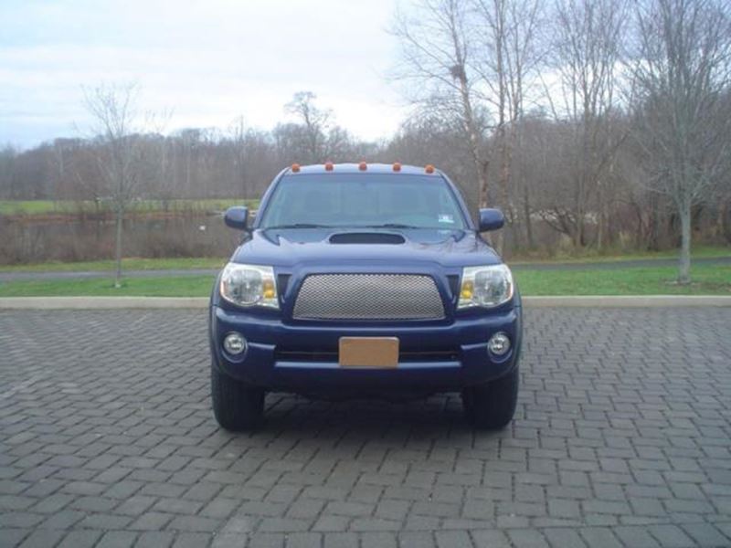 2007 Toyota Tacoma for sale by owner in Frenchtown