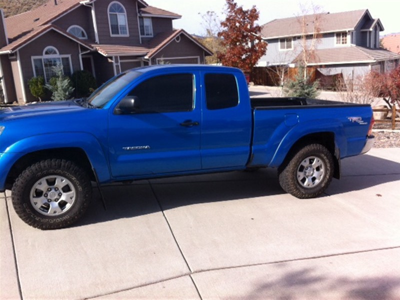 2008 Toyota Tacoma for sale by owner in RENO
