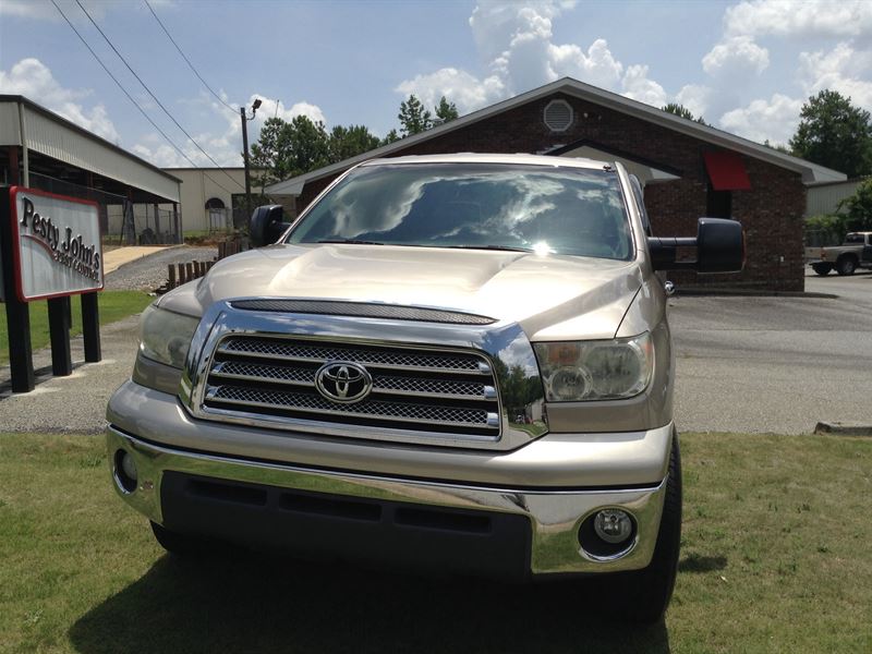 2008 Toyota Tundra  for sale by owner in COLUMBUS
