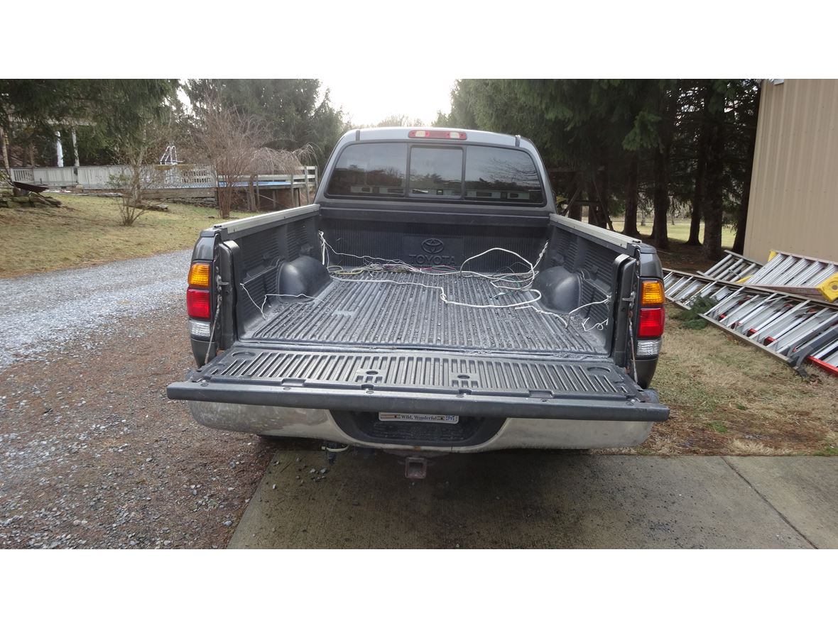 2003 Toyota Tundra for sale by owner in Shepherdstown