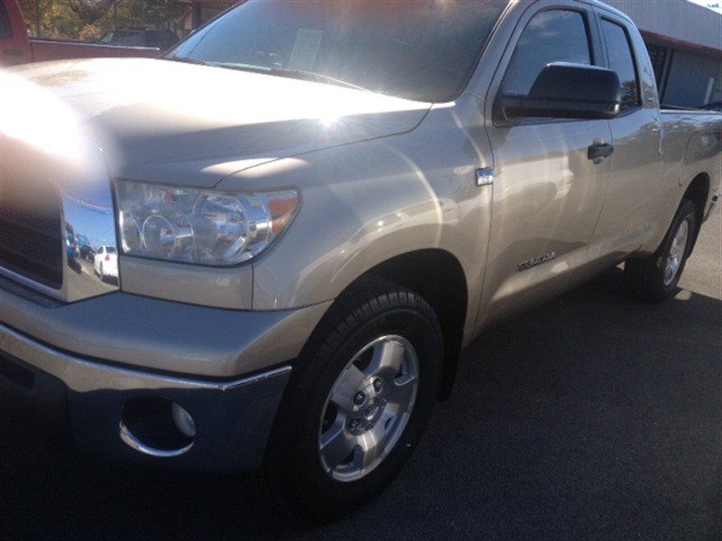 2007 Toyota Tundra for sale by owner in BOAZ