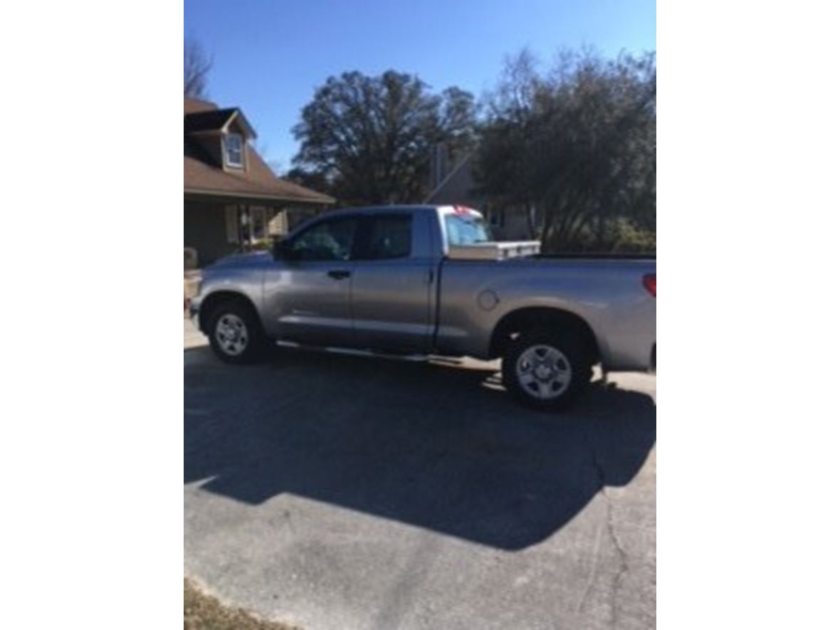 2012 Toyota Tundra for sale by owner in Wilmington