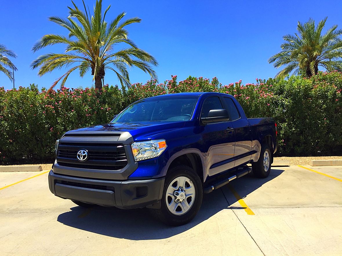2014 Toyota Tundra for sale by owner in Scottsdale
