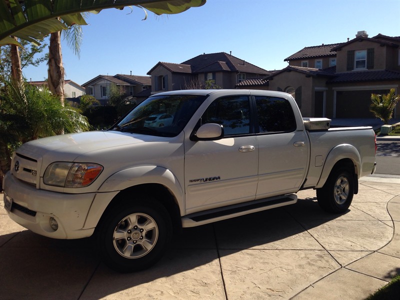 2006 Toyota Tundra SR5 Limited for sale by owner in SIMI VALLEY