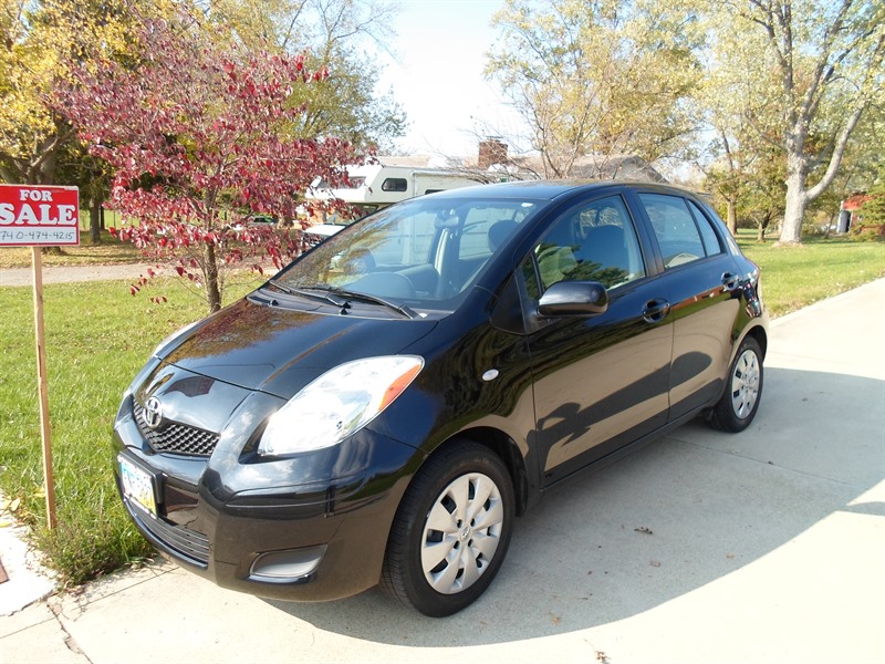 2011 Toyota Yaris for sale by owner in CIRCLEVILLE