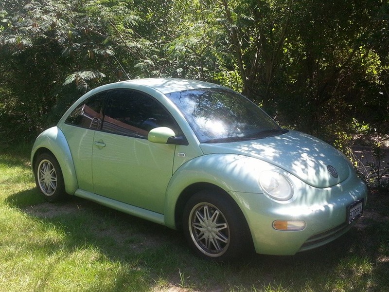 2001 Volkswagen Beetle for sale by owner in HENDERSON