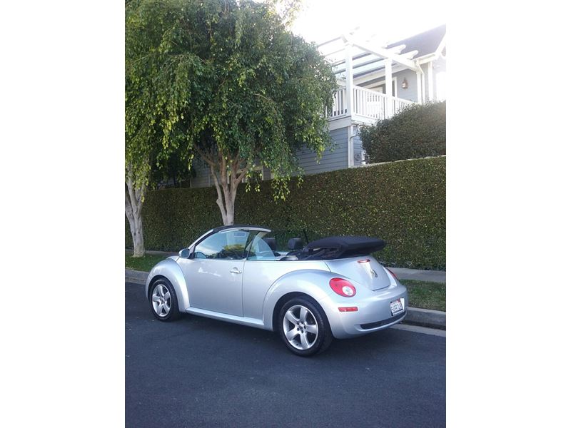 2006 Volkswagen Beetle for sale by owner in LOS ANGELES