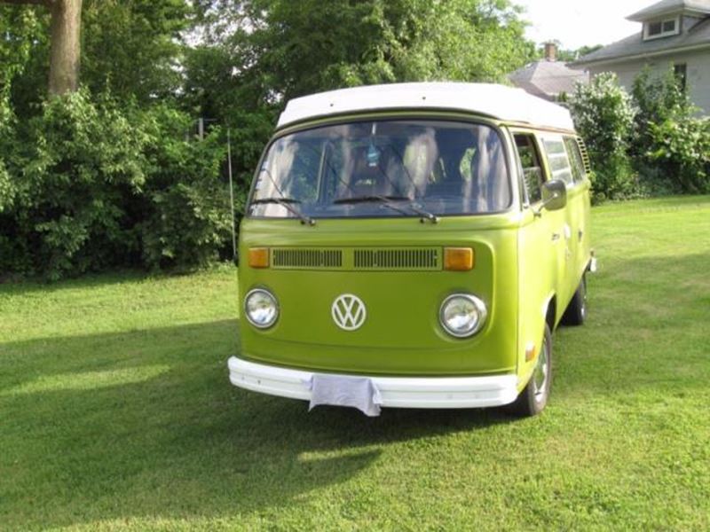 1976 Volkswagen Bus for sale by owner in Bellflower