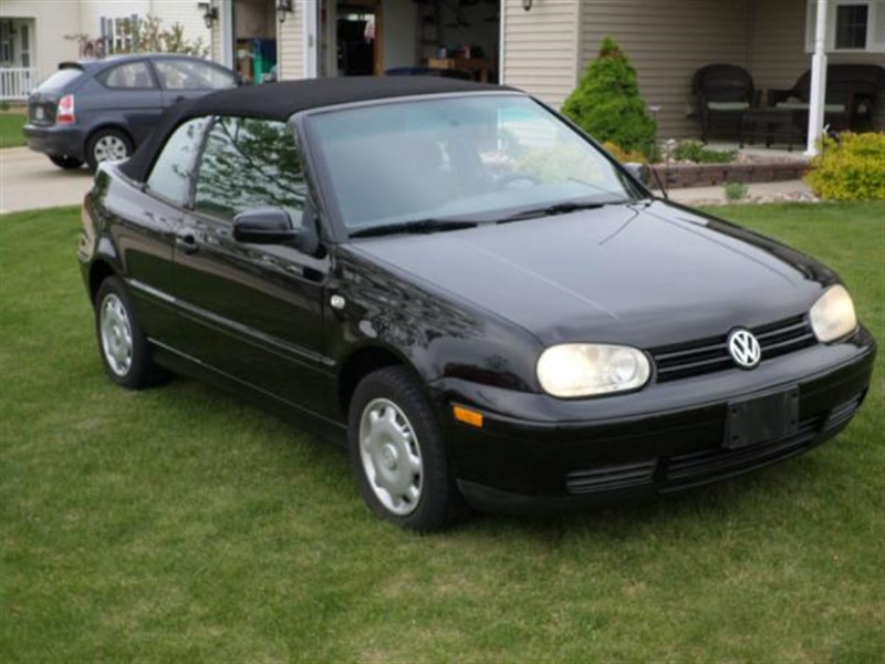 2001 Volkswagen Cabrio for sale by owner in MADISON