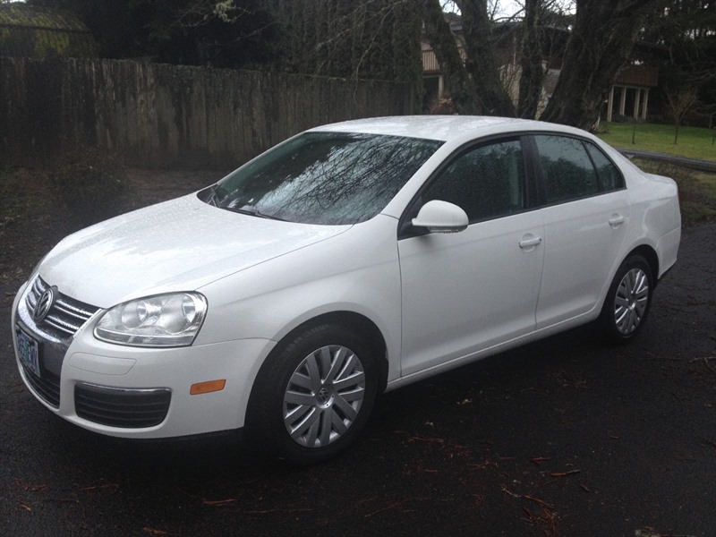 2010 Volkswagen Jetta for sale by owner in VANCOUVER