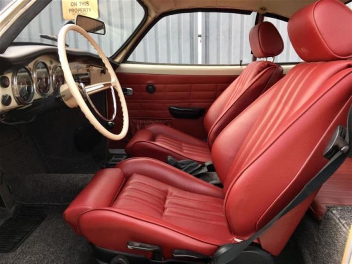 1968 Volkswagen Karmann Ghia for sale by owner in Eustace