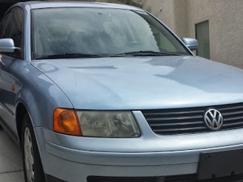 1998 Volkswagen Passat for sale by owner in LAS VEGAS